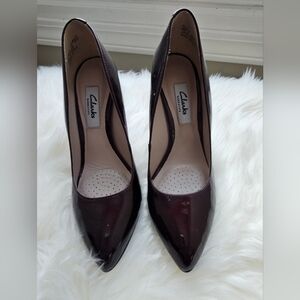 Clarks Women's Burgundy Heels